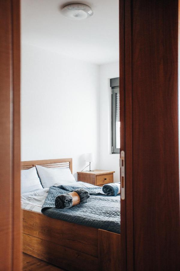 Backspace Apartments Vrsac Luaran gambar