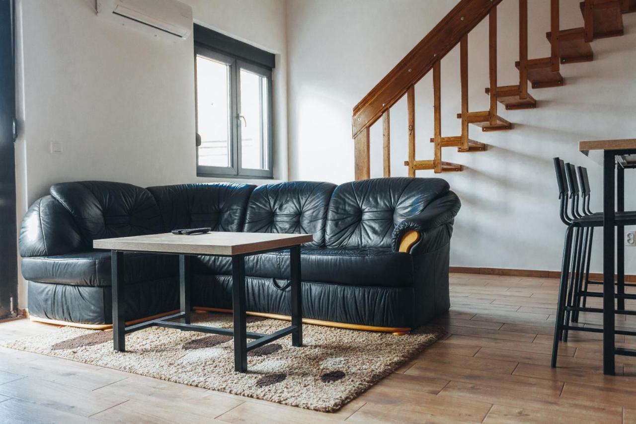Backspace Apartments Vrsac Luaran gambar