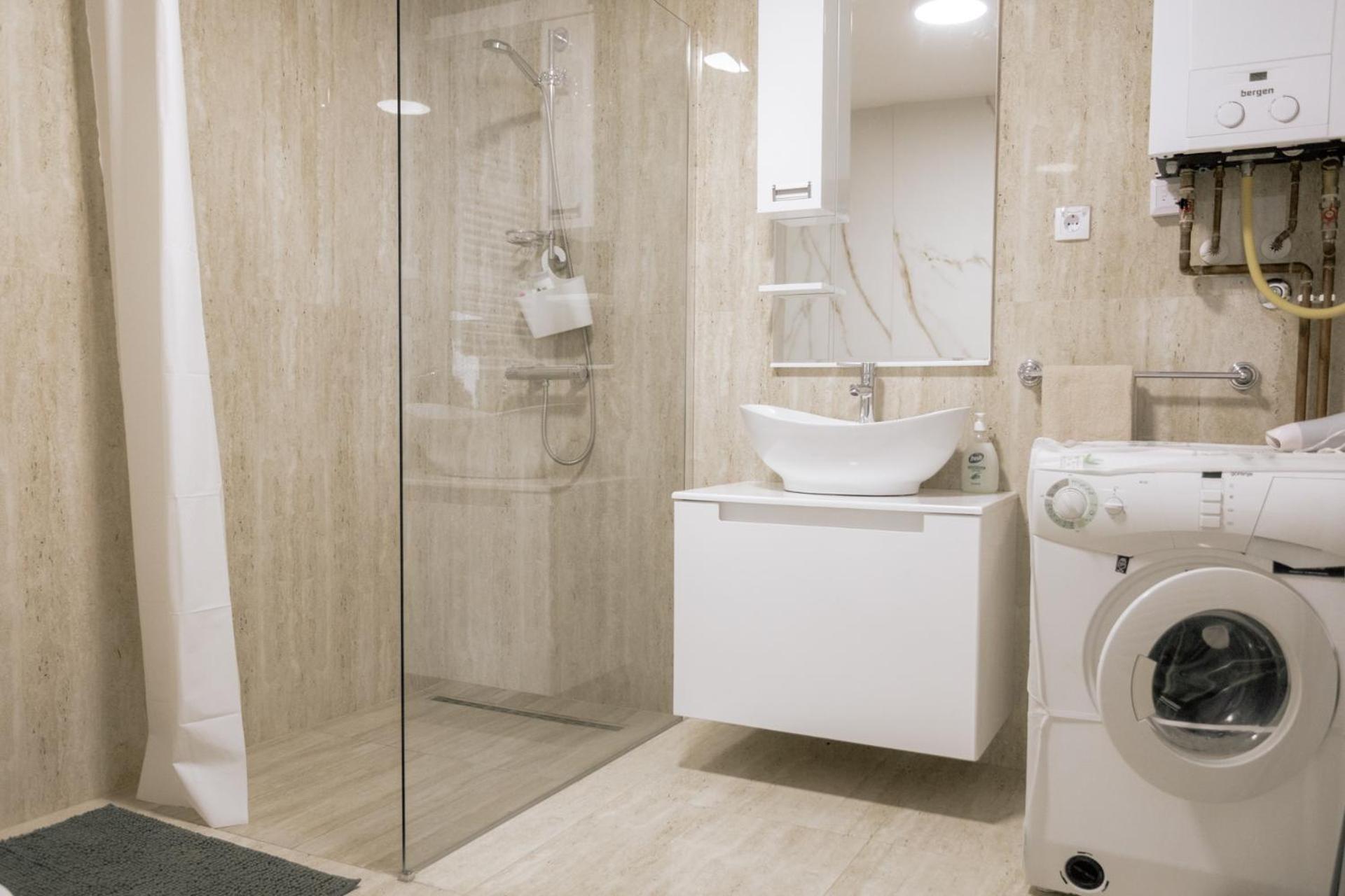 Backspace Apartments Vrsac Luaran gambar